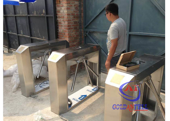 Três largura Ticketing automática do braço do sistema 510mm do acesso da porta da barreira do torniquete do rolo