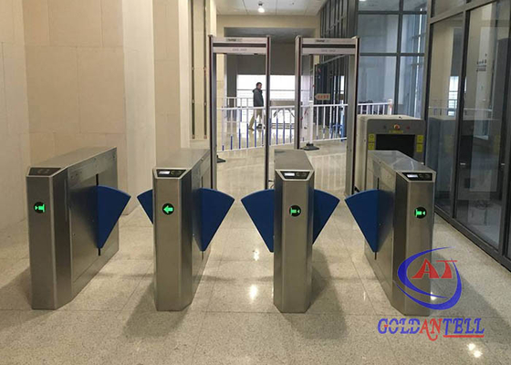 Porta pedestre impermeável da barreira da entrada da segurança IP54 com o diodo emissor de luz automático Ditector do RFID